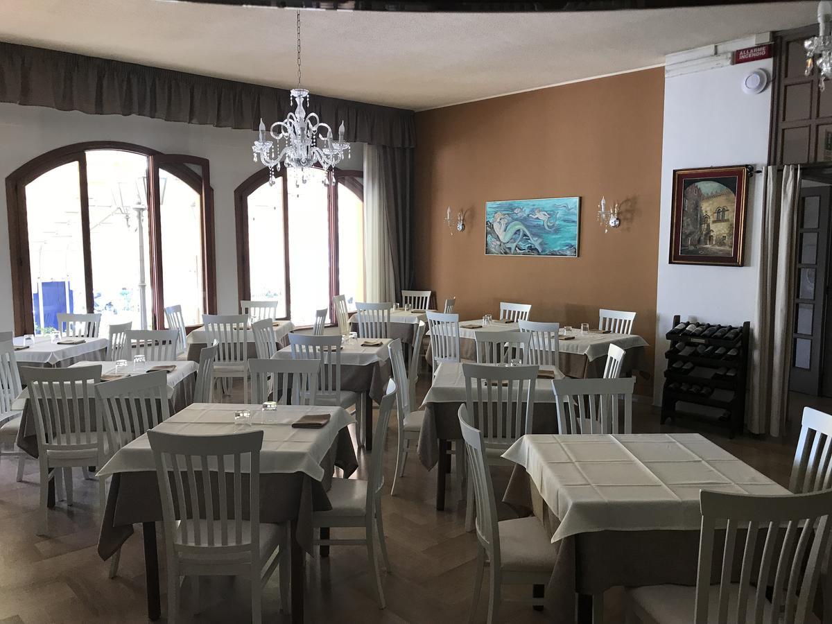 Hotel La Sirenetta Джардини-Наксос Экстерьер фото